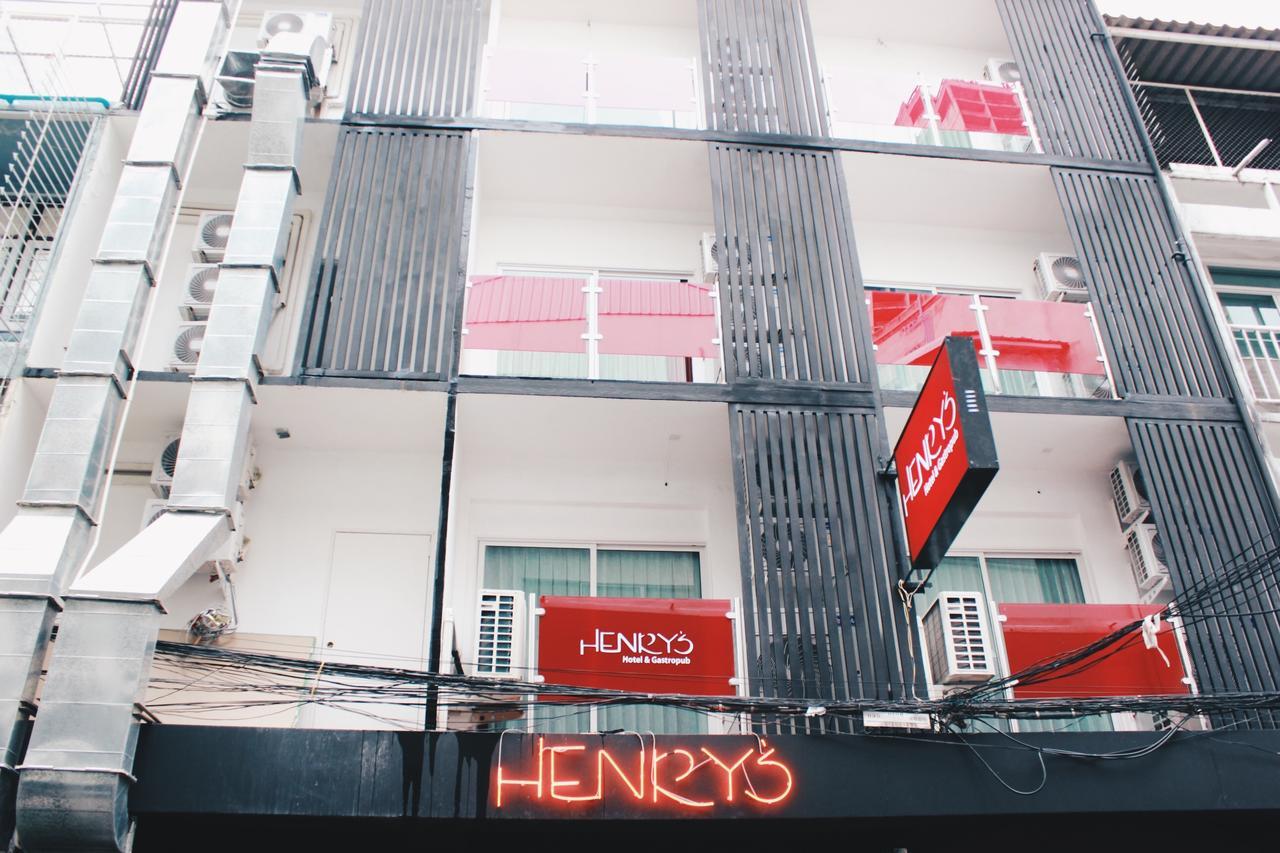 Henry's Hotel & Gastropub Bangkok Buitenkant foto