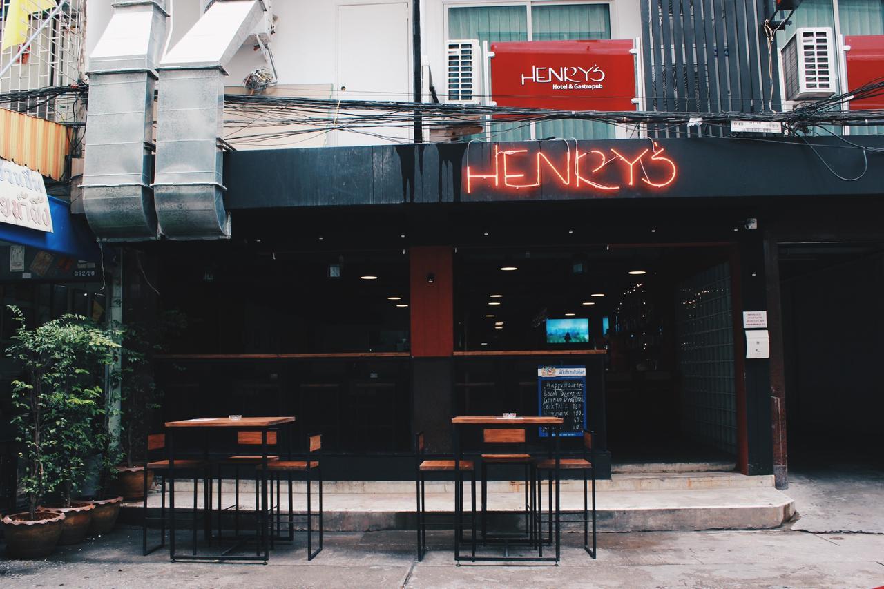 Henry's Hotel & Gastropub Bangkok Buitenkant foto